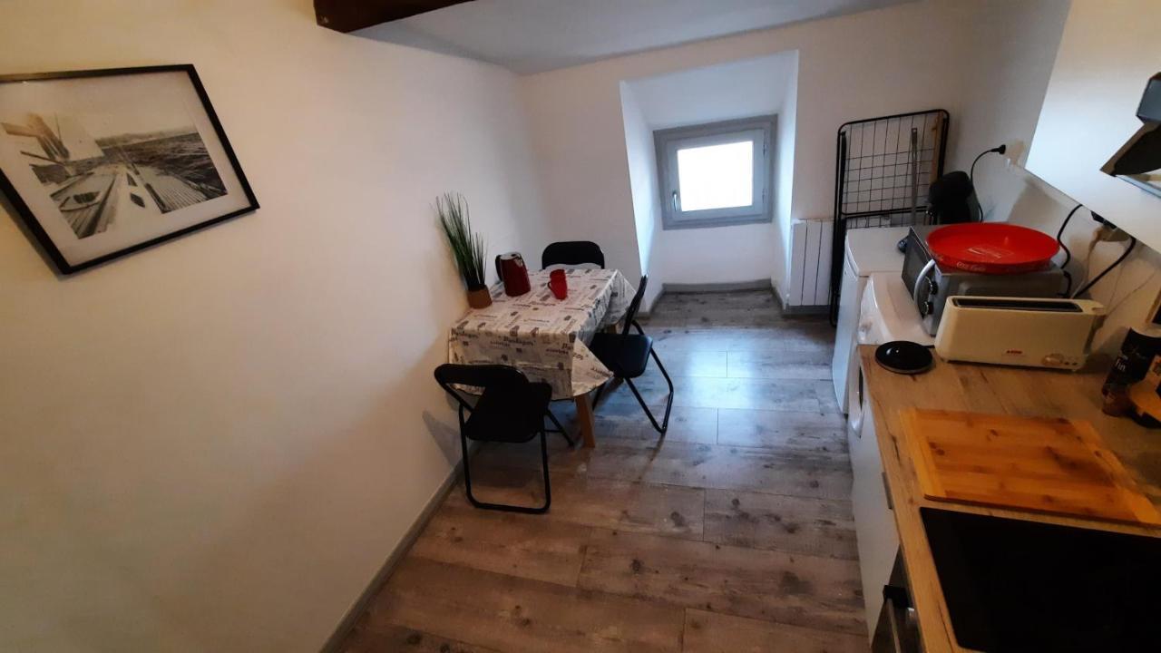 Suite 3 Pieces Chambre+Cuisine+Sdb Centre Ville Privas Kültér fotó